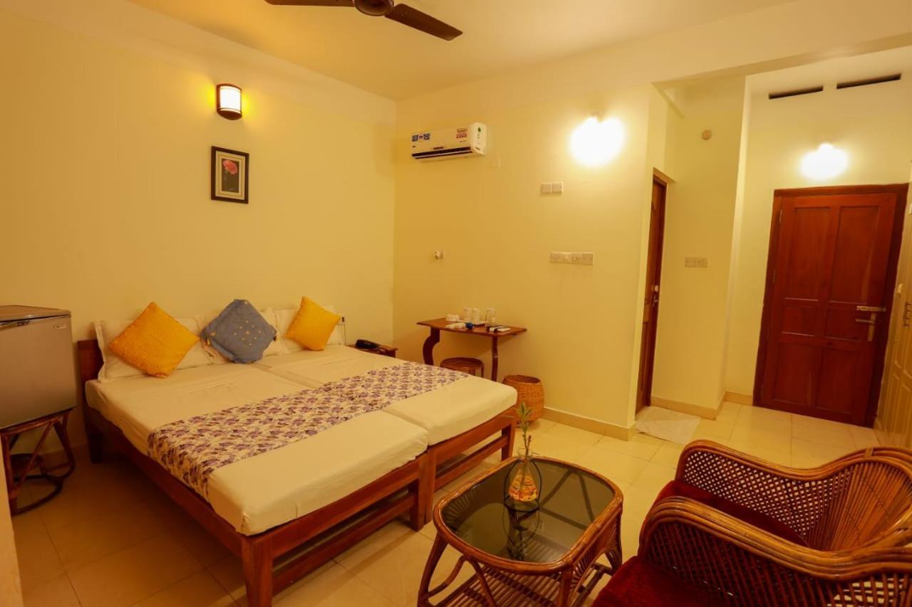 The Sanctum Spring Beach Resort Varkala Exteriér fotografie